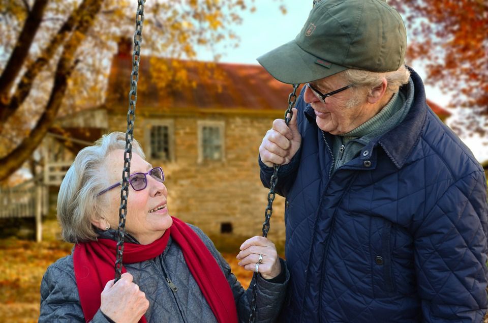 5 Tips for Denture Wearers | Roanoke VA Dentist